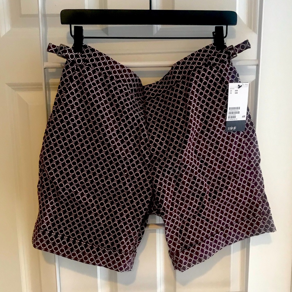 H&M Maroon Pattern Shorts